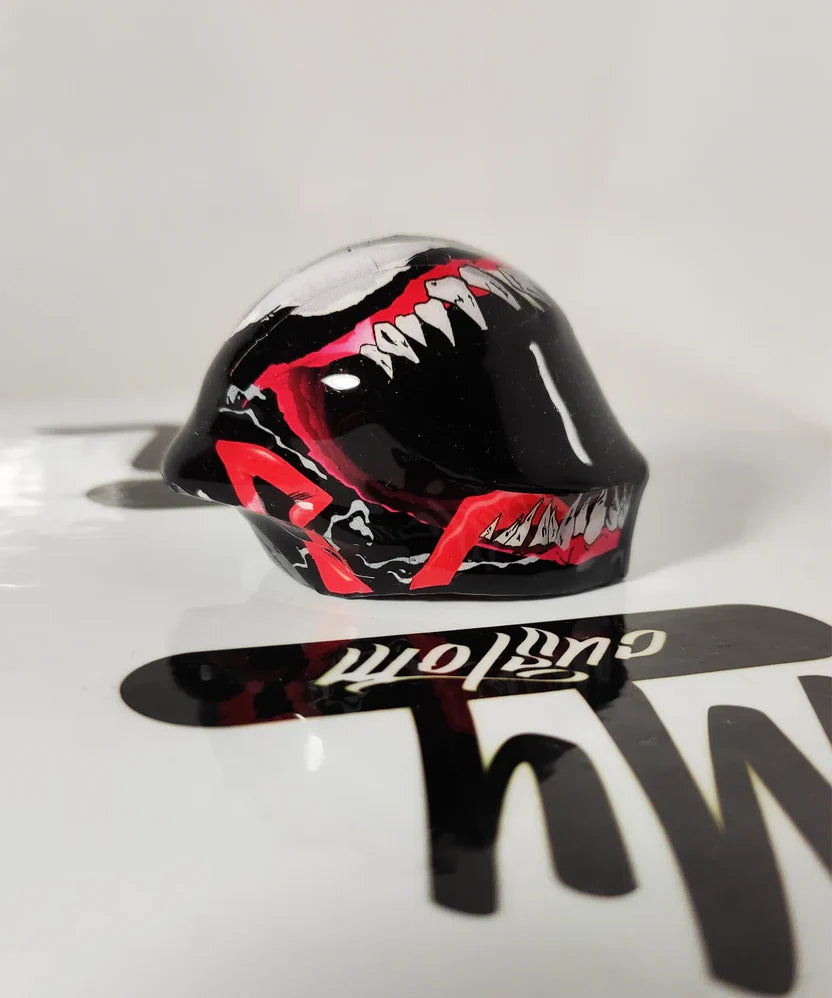 Llavero mini casco  Venom